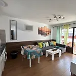 Renthome Dunasol 350 Apartamento Corralejo