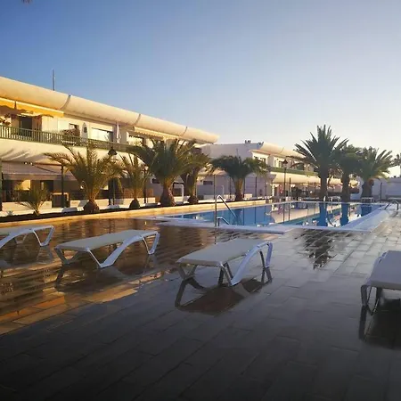 Renthome Dunasol 350 Appartement Corralejo