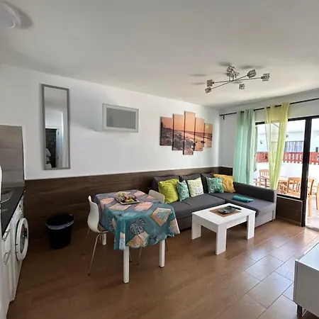 Renthome Dunasol 350 Apartment Corralejo